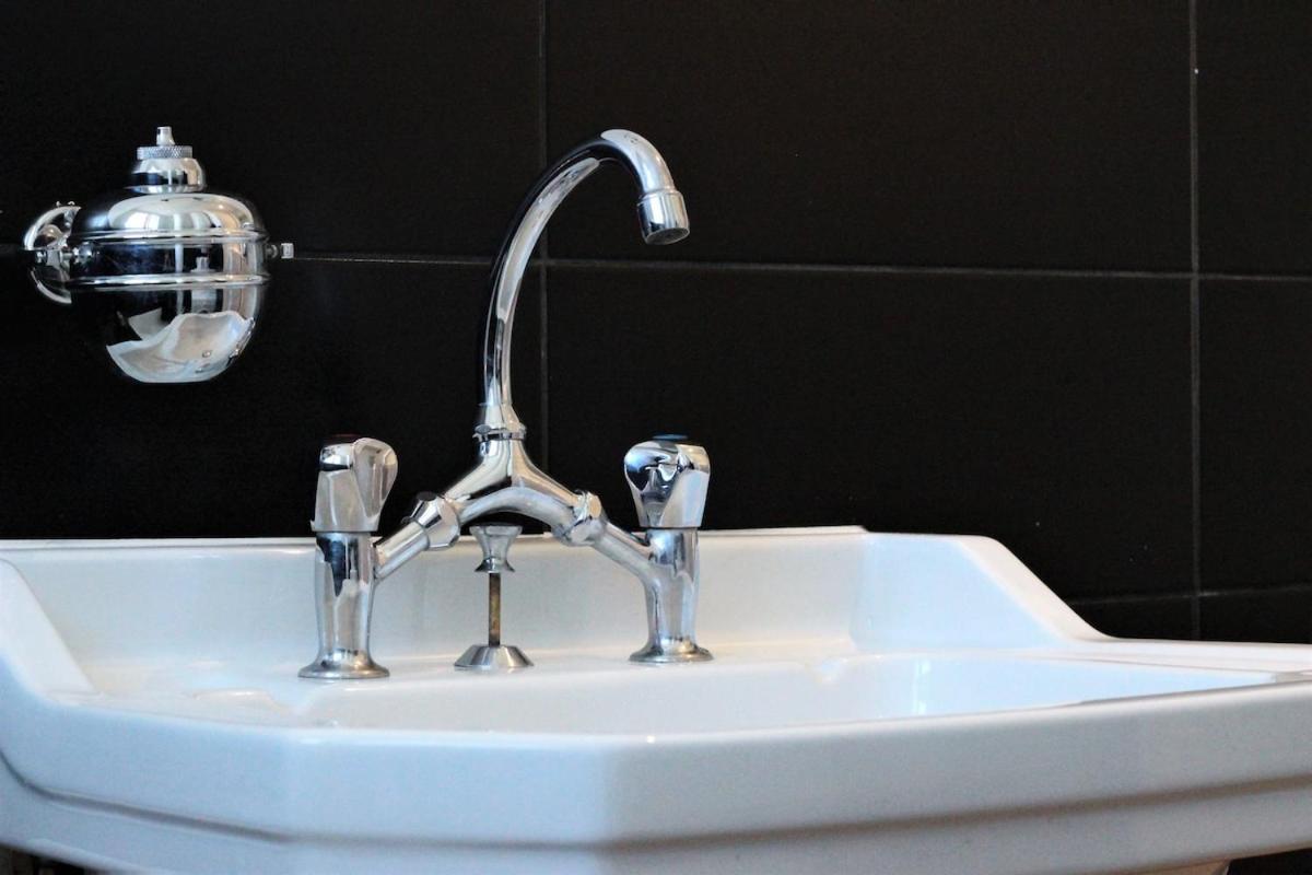 Apartment Golden Blue Jacuzzi