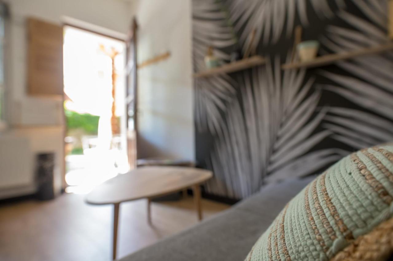 Le Petit Saigon Apartment
