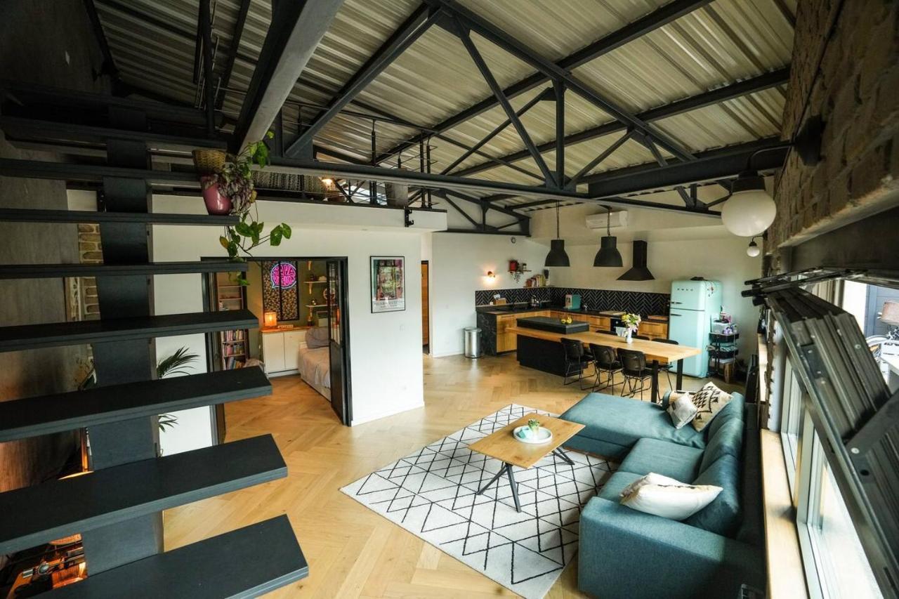 Apartment Loft Story In