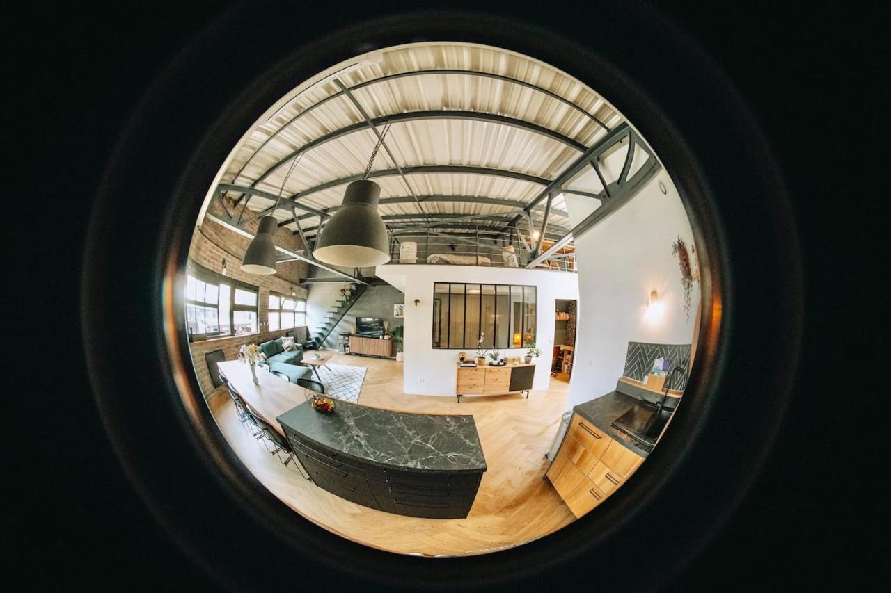 Apartment Loft Story In *