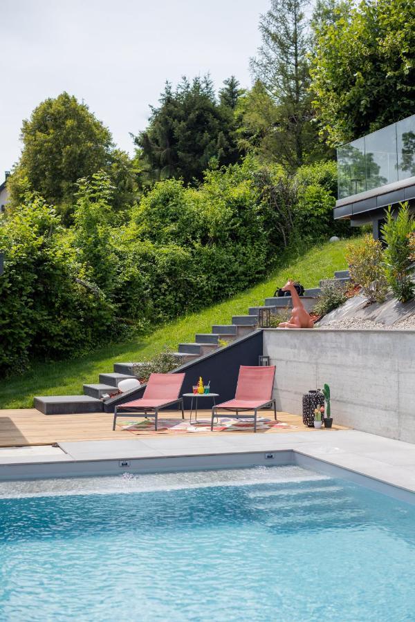 La Du Villa *