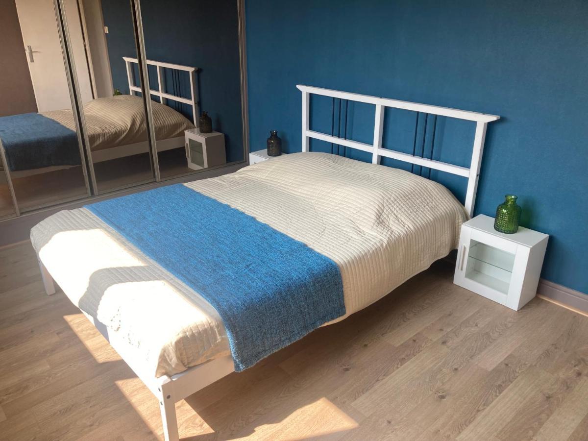 Location Saisonniere T2 Centre Apartment *
