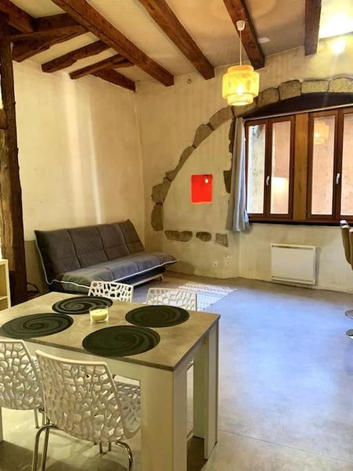 Appartement L'atypique, Bord Du Thiou *