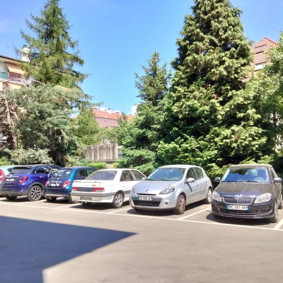 Bed And Break Annecy, 90m2 Avec Parking, Balcons Apartment