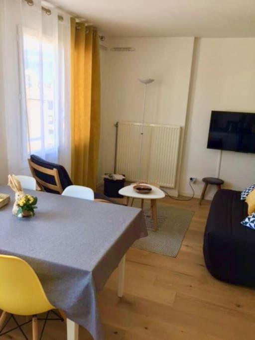 Cosy Avec Sa Place De Parking Gratuit Annecy