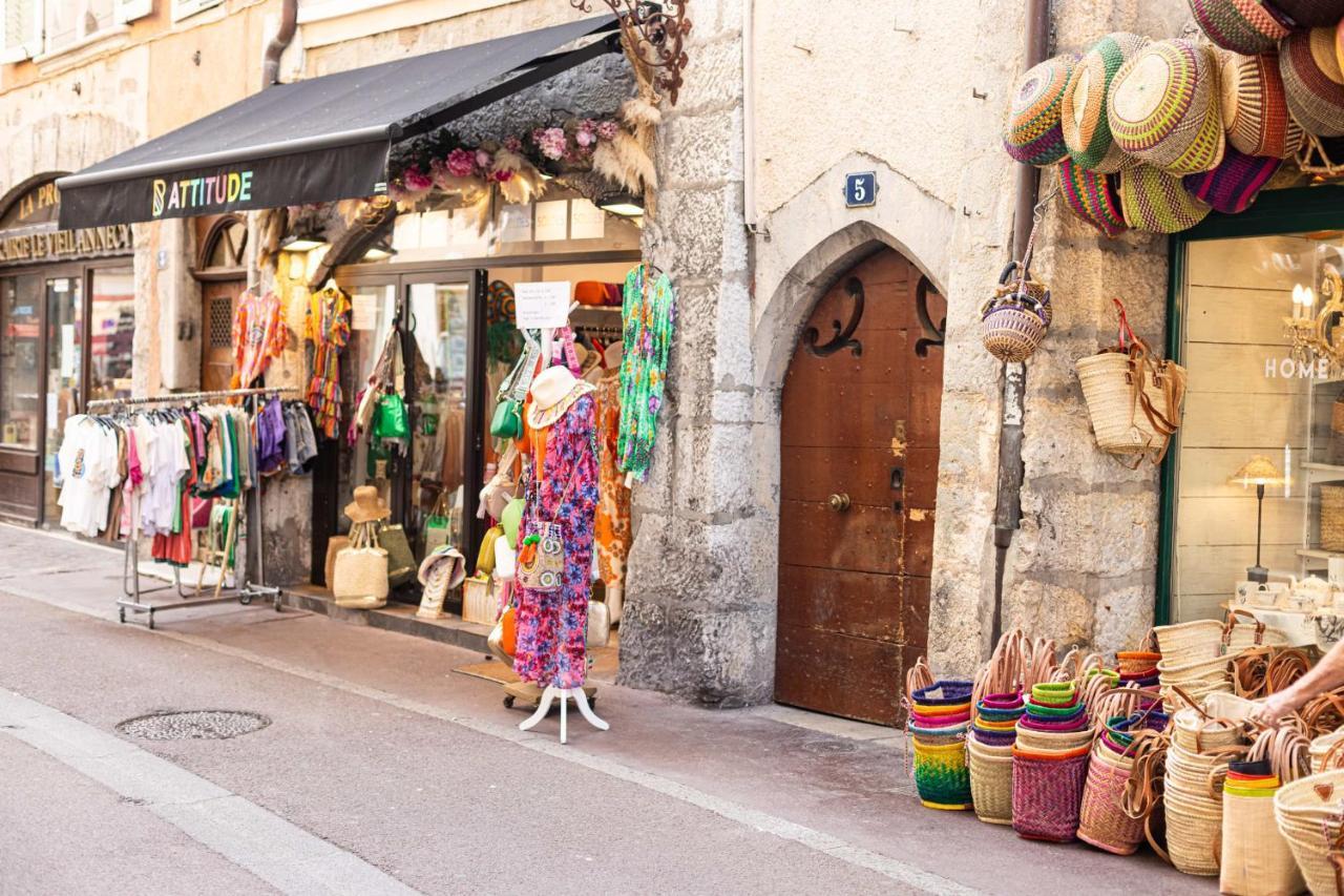 Le Philosophe - Flat In The Heart Of Annecy's Old Town *