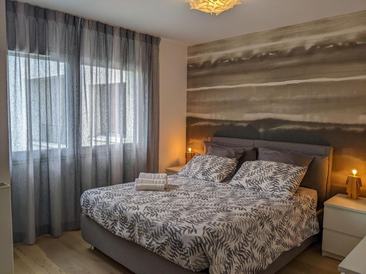 Le Bleu Du Lac: Lakeside Serenity With Private Parking * Annecy