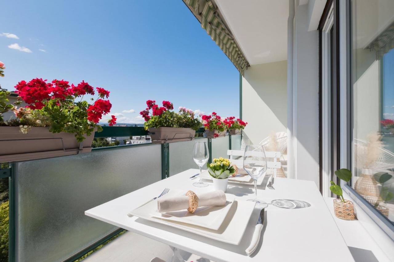 Apartment Luna Mia 500 M Du