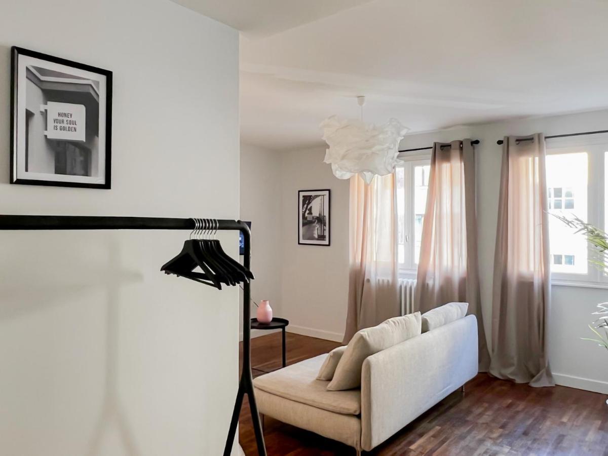 Apartment Feng Shui Calme Proche De La Gare Annecy