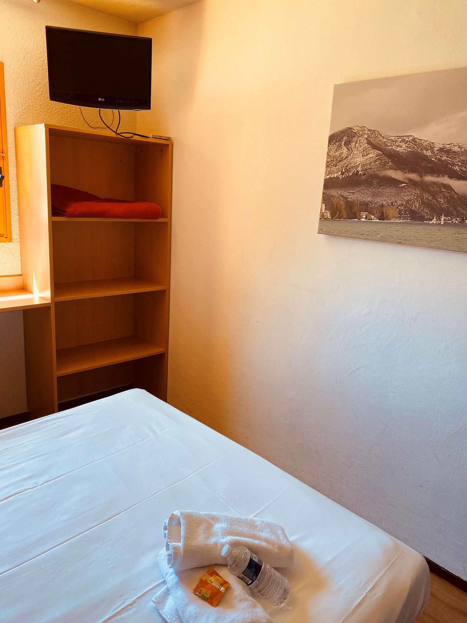 Hotel Premiere Classe Cran-gevrier Renove En 2025 Annecy
