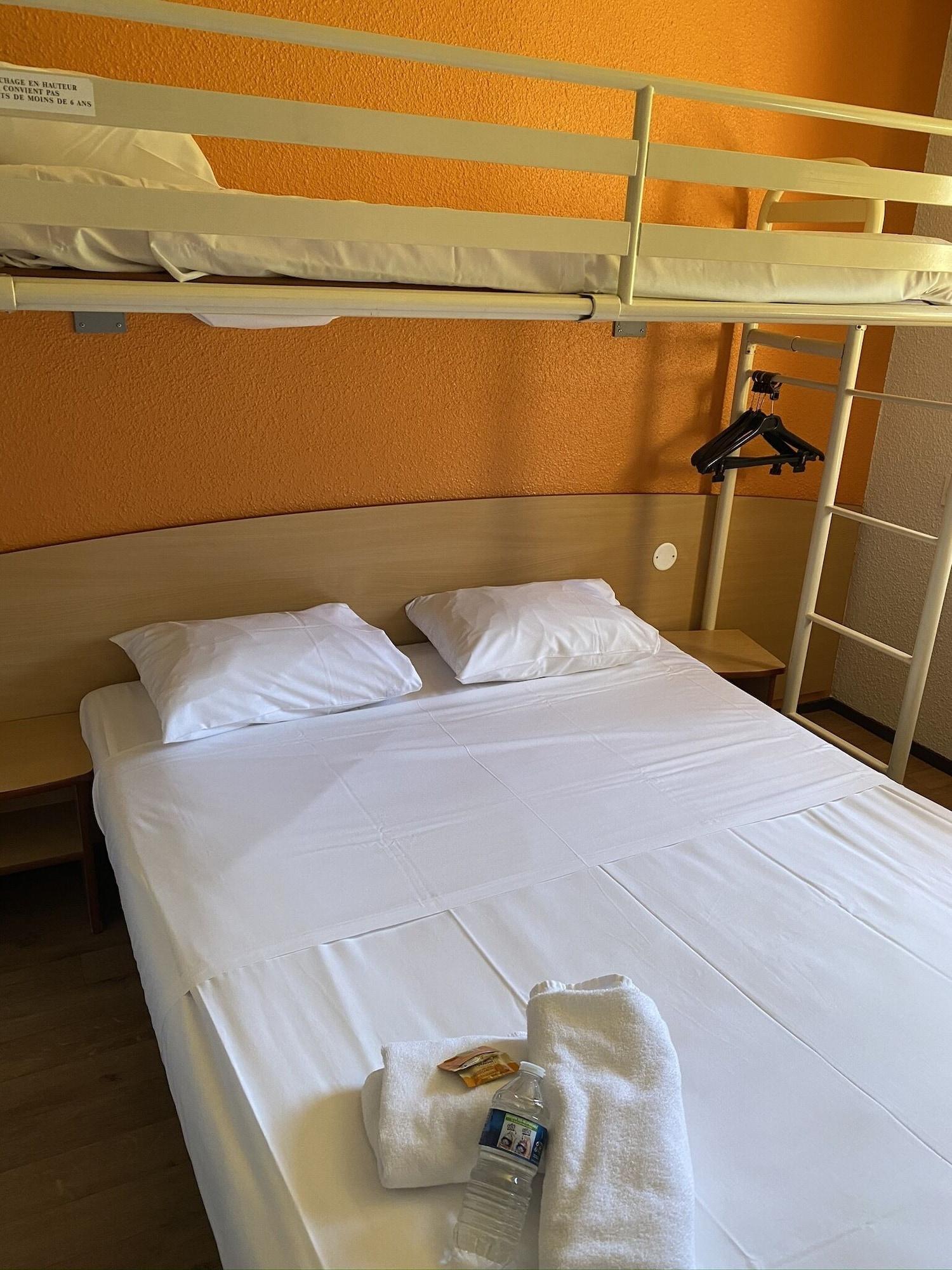 Premiere Classe Cran-gevrier Renove En 2025 Hotel