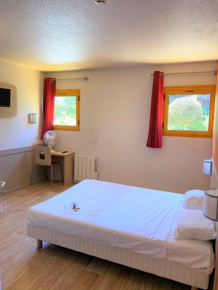 Hotel Premiere Classe Cran-gevrier Renove En 2025 *