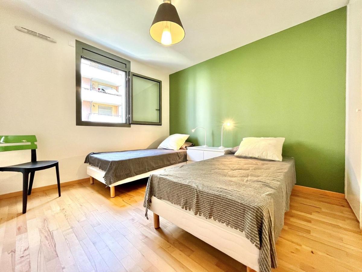 3 Pieces Renove Avec Balcon, Ascenseur Et Garage En Plein Centre D'annecy - Fr-1-432-85 Apartment *