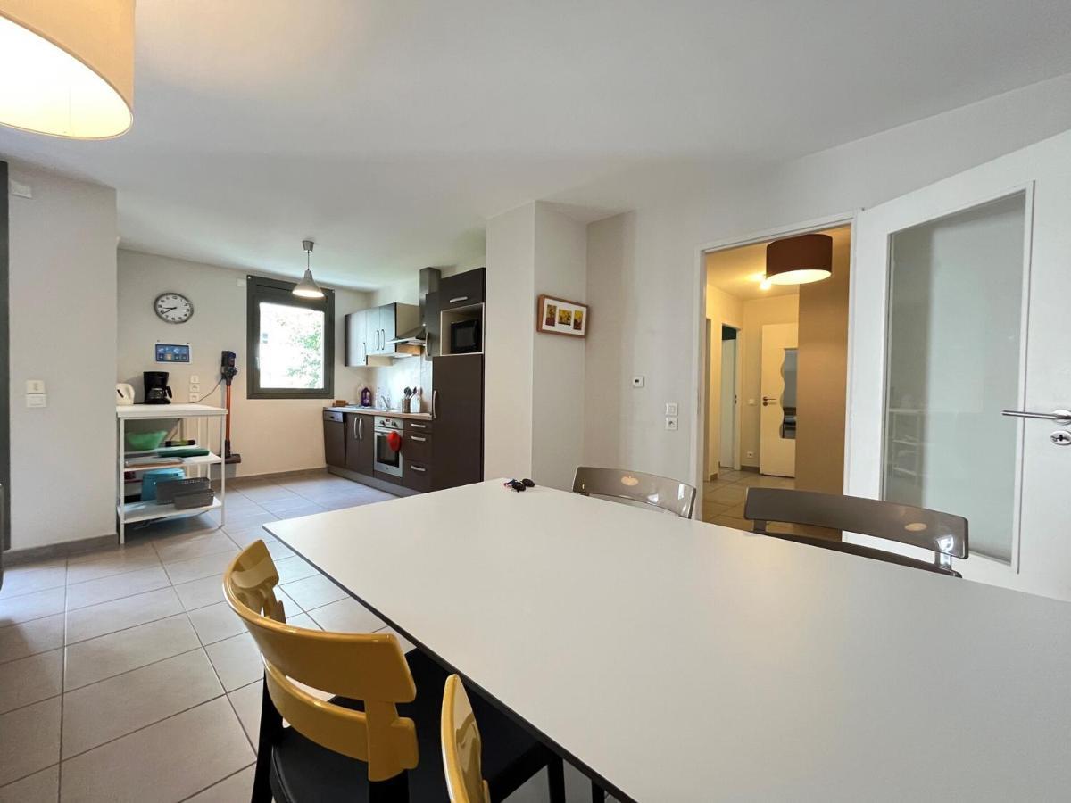 3 Pieces Renove Avec Balcon, Ascenseur Et Garage En Plein Centre D'annecy - Fr-1-432-85 Apartment Annecy