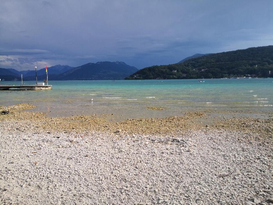 Apartment Moderne, Place Parking Prive, Emplacement Ideal A 100 M Du Lac. Annecy