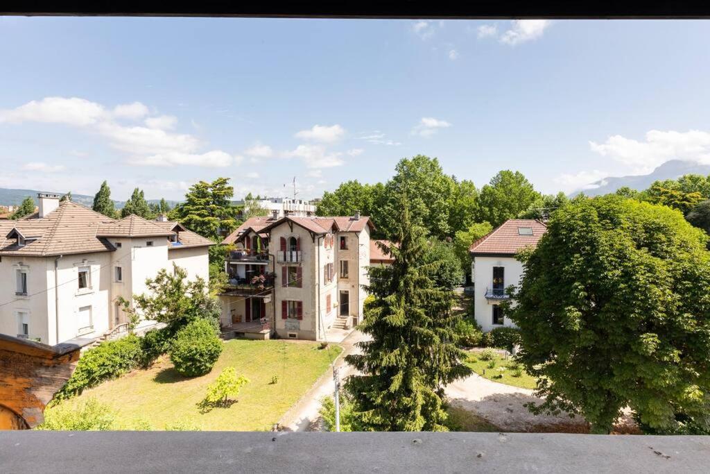 Les Iles Avec Parking Apartment *