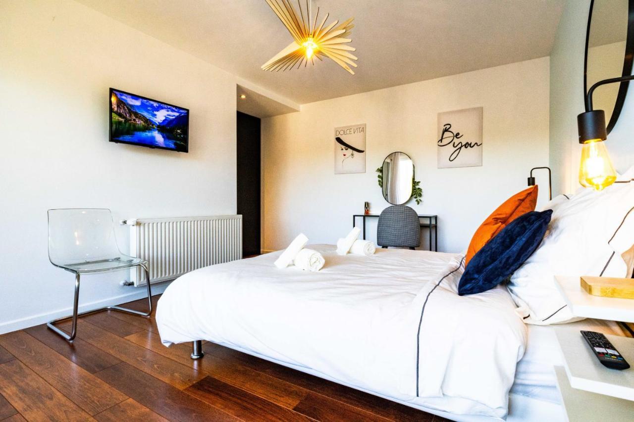 Apartment L'echappee Du 36 - 4 Dans Le Triangle D'or A 100m Du Lac, Parking Gratuit