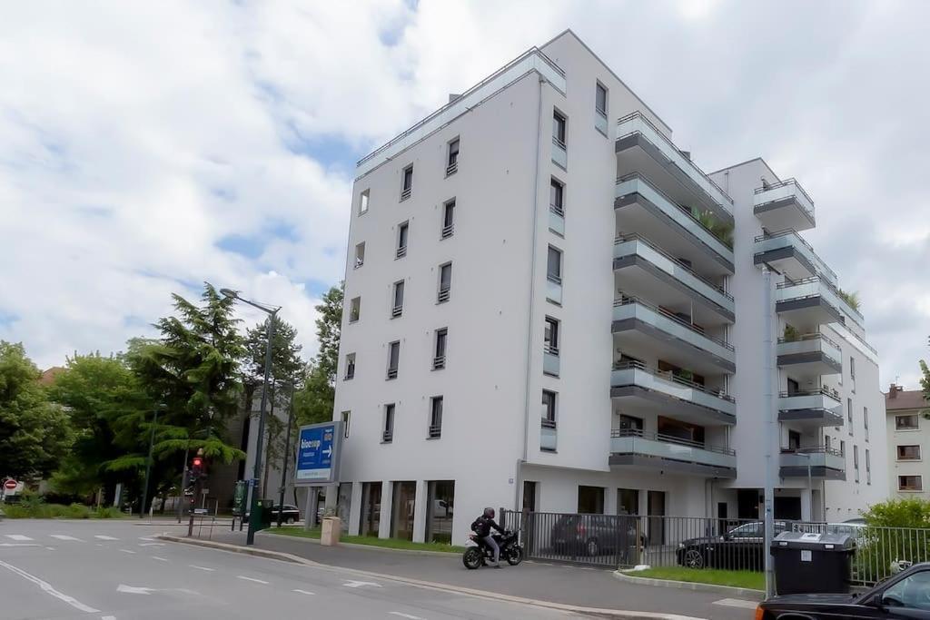Le Nid Des Romains - T2 Neuf - Balcon - Vue Apartamento