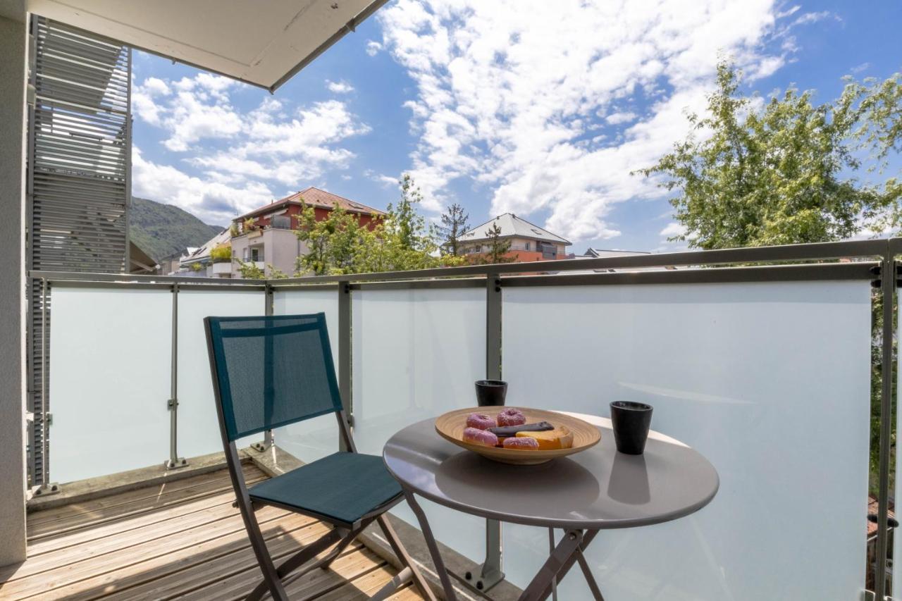 Apartment Le Coquelicot 3 Etoiles - Proche Vieille Ville, Calme & Confort Annecy