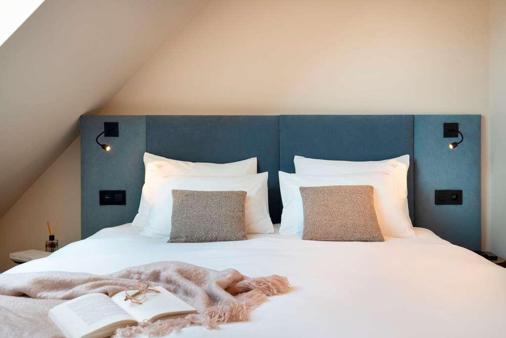 Hebe Hotel *