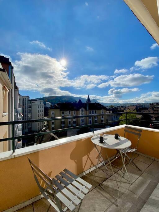 Toit-terrasse Traversant Plein Centre 100m Du Apartment *