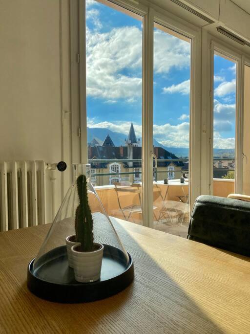 Toit-terrasse Traversant Plein Centre 100m Du * Annecy