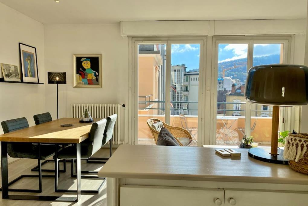 Toit-terrasse Traversant Plein Centre 100m Du Apartment