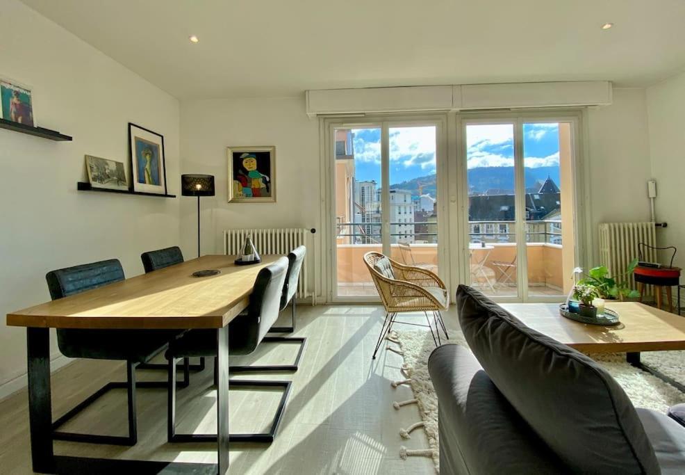 Apartment Toit-terrasse Traversant Plein Centre 100m Du *