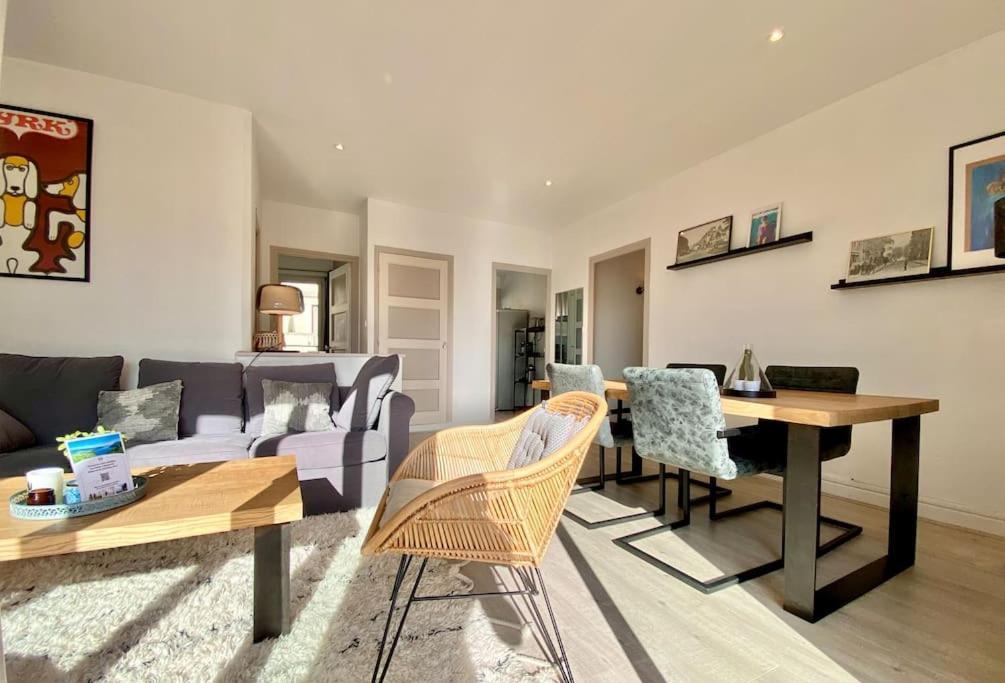 Toit-terrasse Traversant Plein Centre 100m Du Apartment