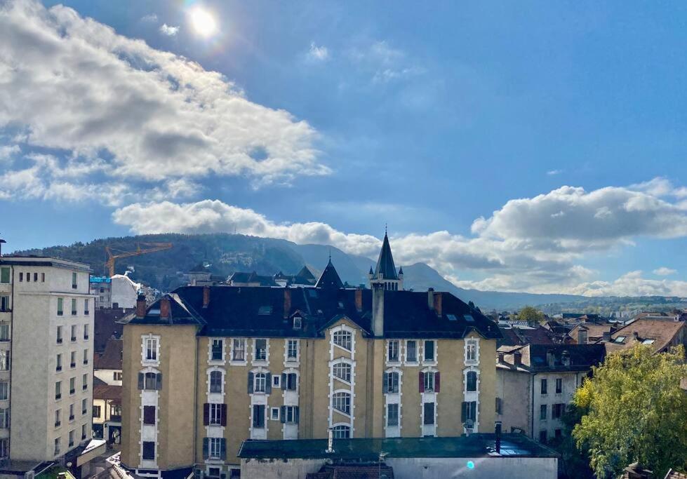 Apartment Toit-terrasse Traversant Plein Centre 100m Du *