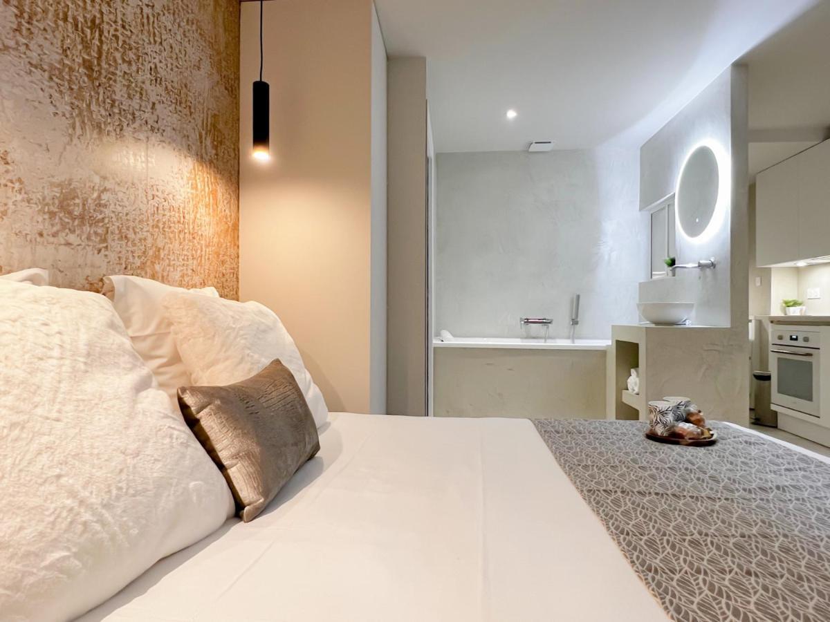 Loveroom Muse Old Town Jacuzzi Vieille