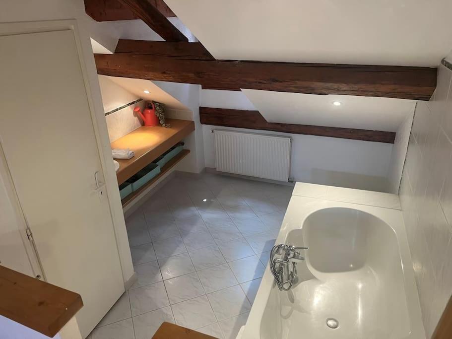 L'escalier Du Chateau T4 Duplex 9 Couchages 4* *