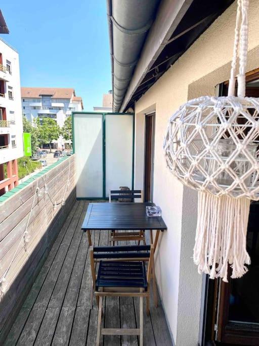 Appartement La Perle Du Thiou - T3 Au Centre D'annecy Avec Parking Prive Annecy