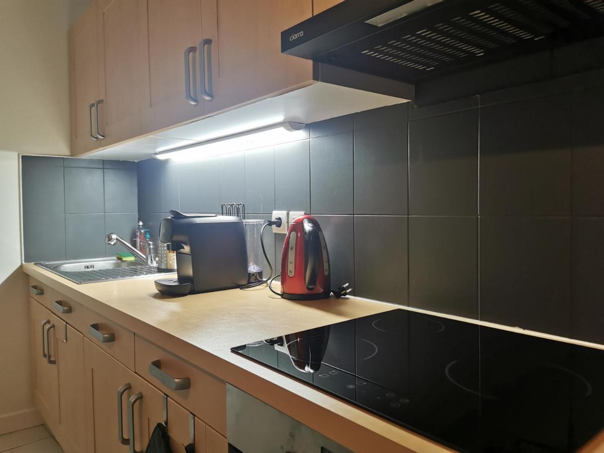 A 1 Minute Du Apartment Annecy