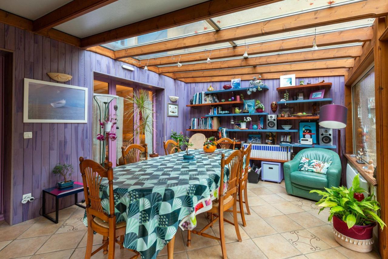 Maison Mitoyenne Proche Holiday home Annecy