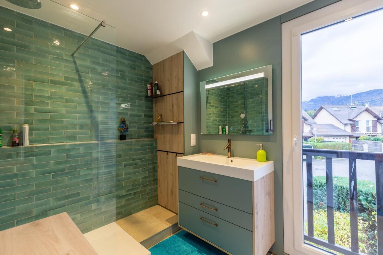 Maison Mitoyenne Proche Holiday home Annecy