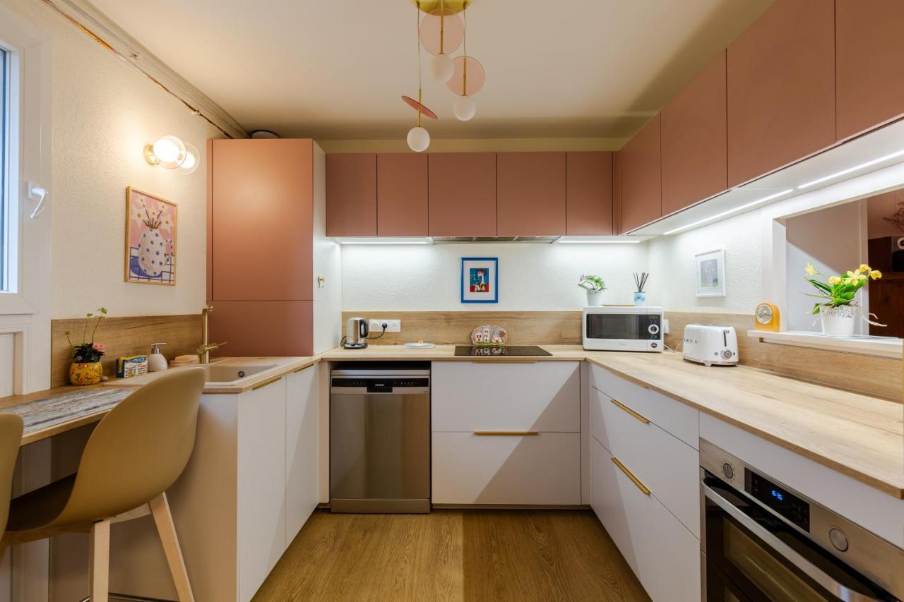 Holiday home Maison Mitoyenne Proche