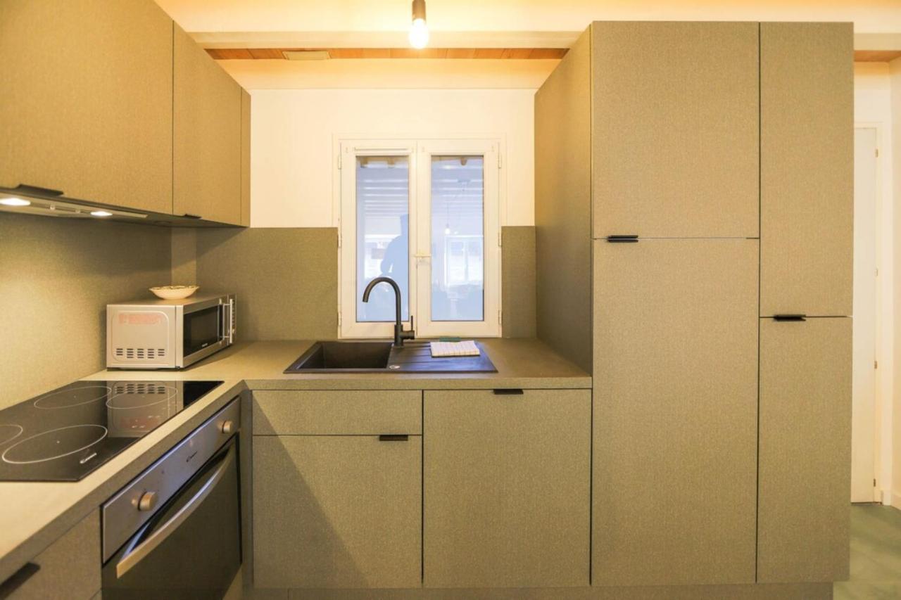 Le Fleuri Pretty Triplex In The Old Town Apartment Annecy