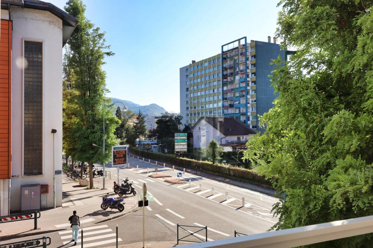 Bertholet Centre *