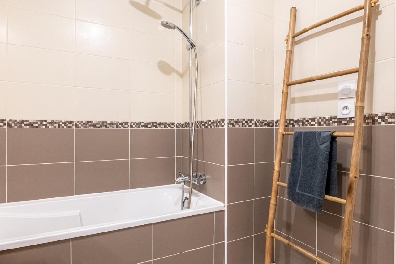 La Canopee D'annecy - Spacieux T3 Situe A L'entree De La Vieille Avec Garage Et Grande Terasse Apartamento *