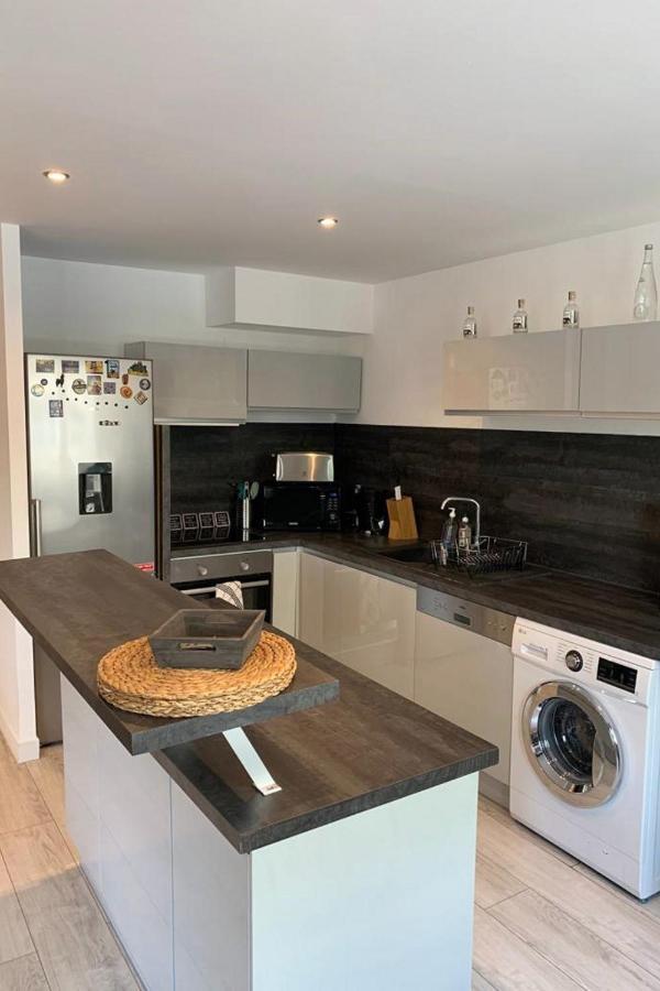 Le Globetrotteur T3 Pour 4 Pers 70m2 Au Coeur D'annecy Apartment *