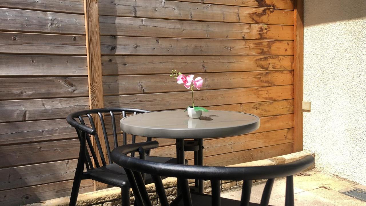 Notting Hill Duplex Au Calme 5 Min Du * Annecy