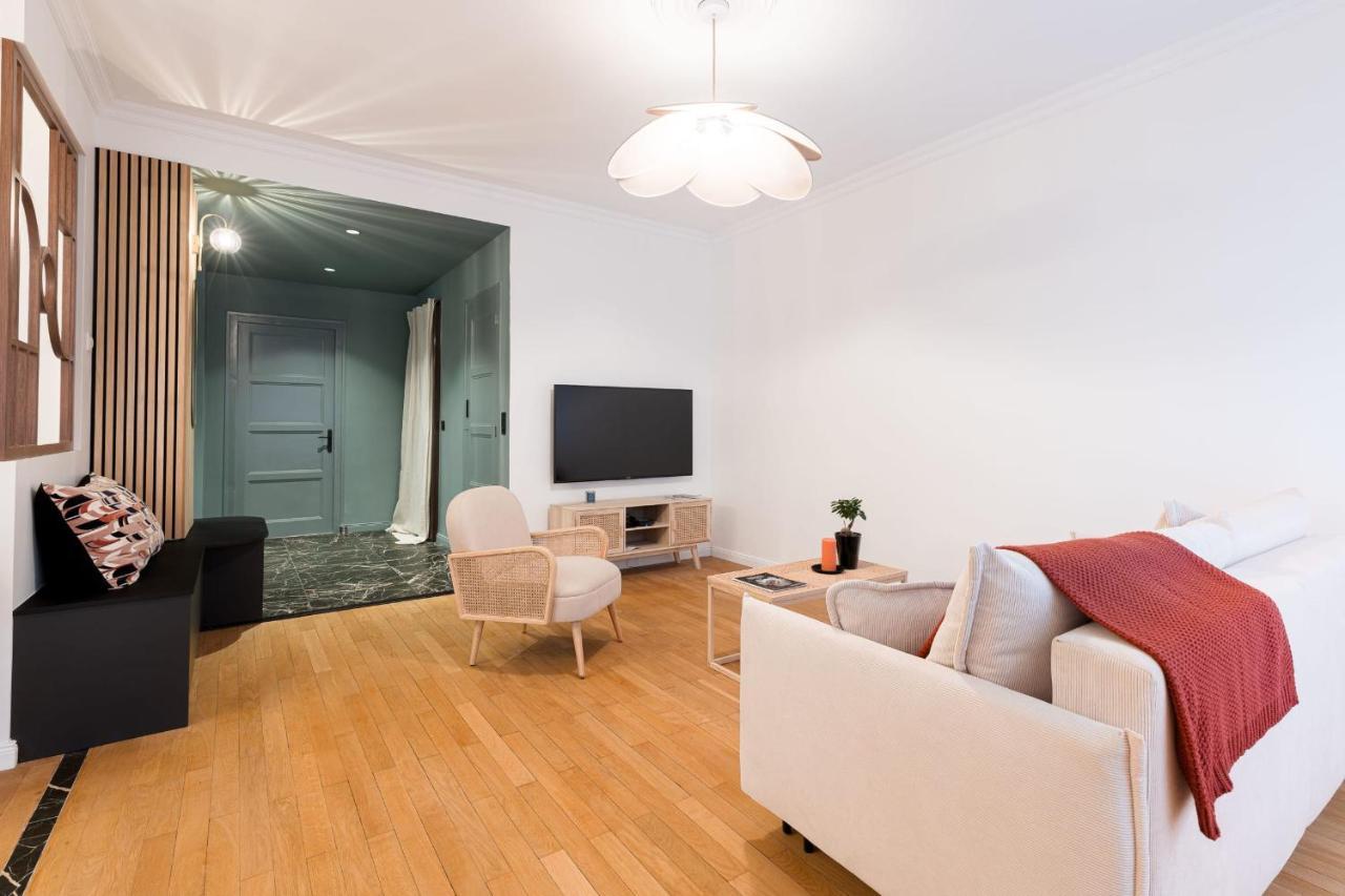 Apartment - Le Bloom In The Heart Of