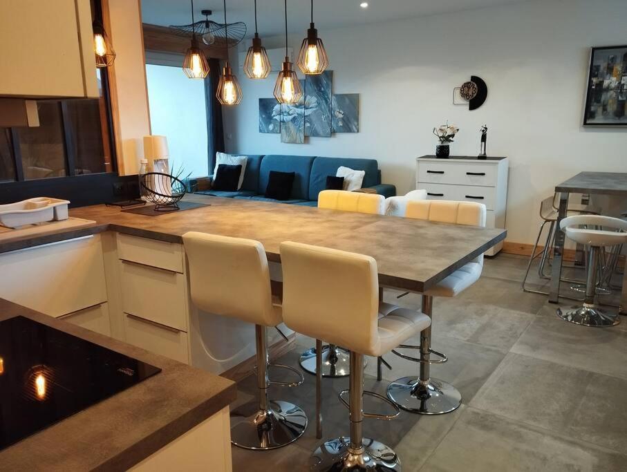 Magnifique A Deux Pas Du Et Pres Du Centre Apartamento