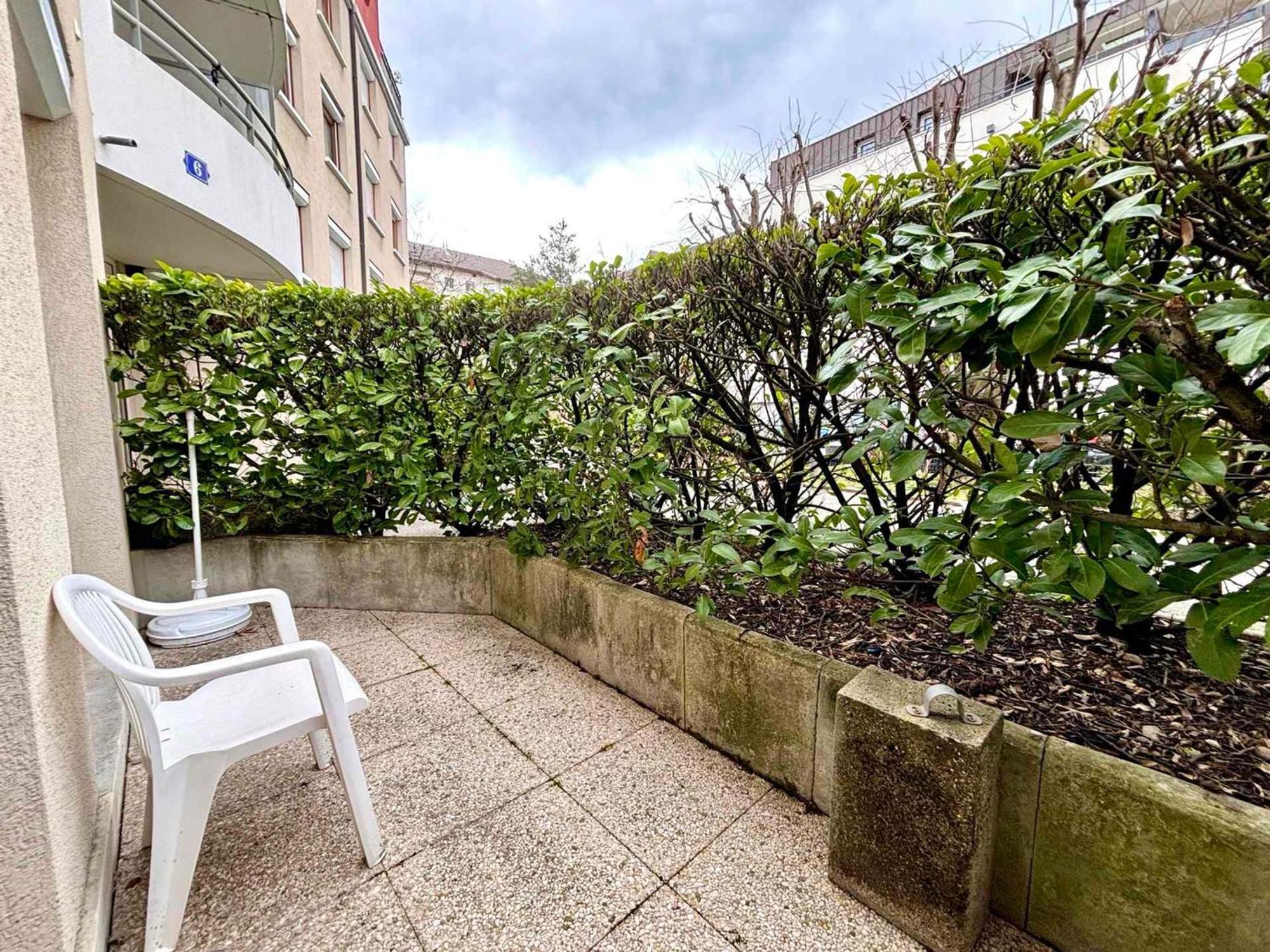 T1 Confortable A 2 Pas Du Centre D'annecy Avec Parking Et Terrasse - Fr-1-432-44 Apartment *