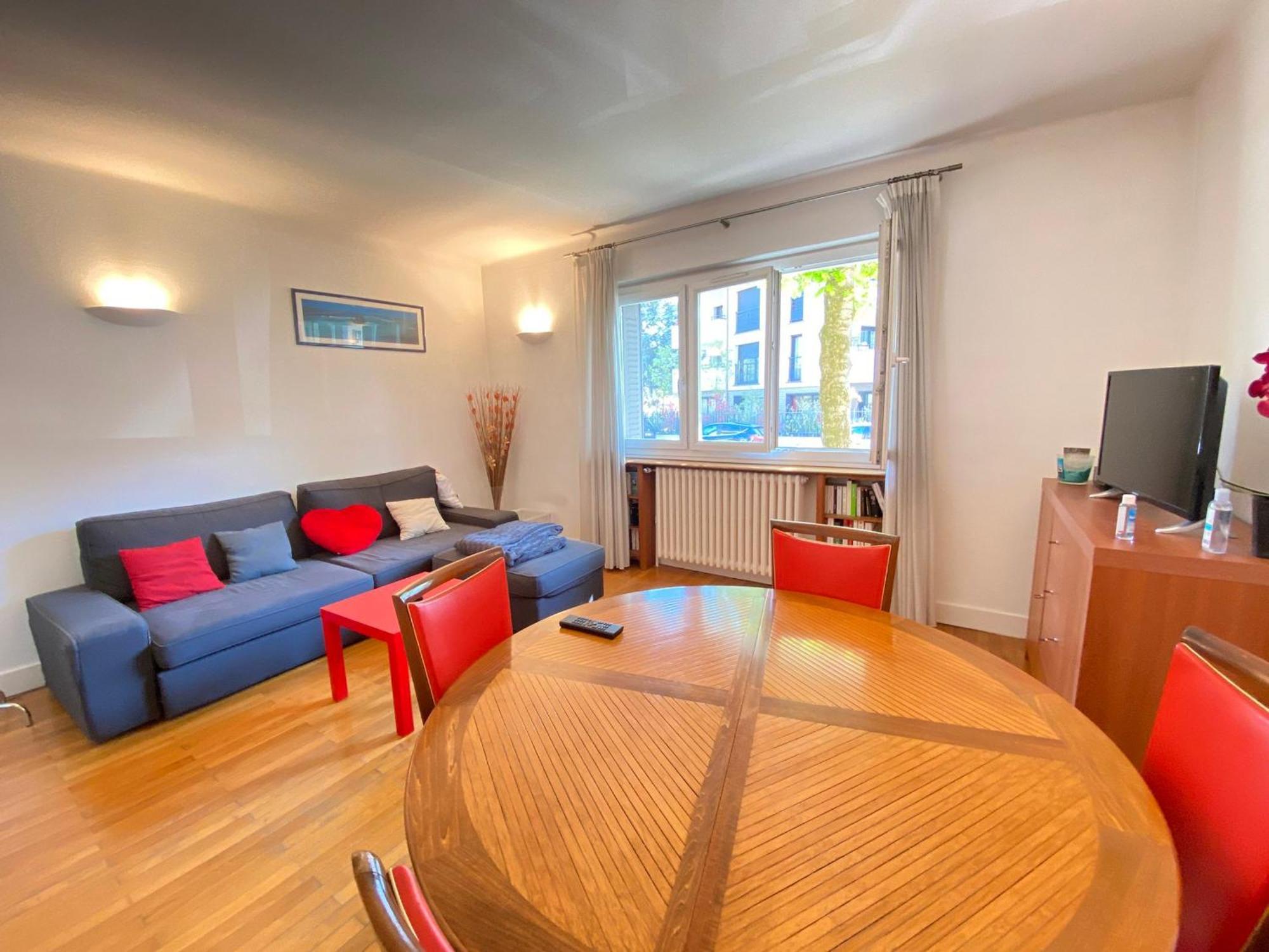 Confortable Avec Parking Et Wifi A 10mn Du Centre-ville - Fr-1-432-25 * Annecy
