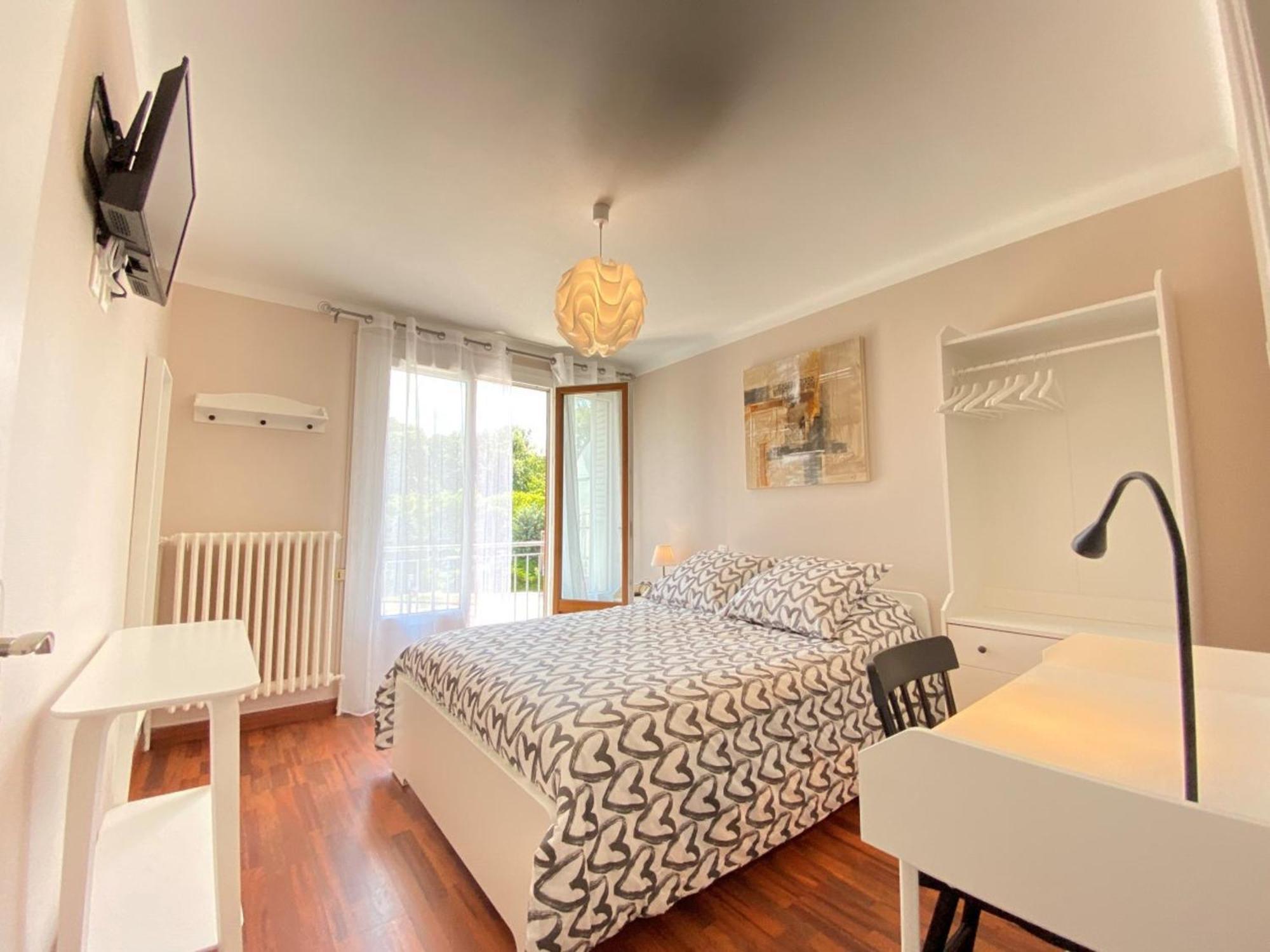 Apartment T2 Renove Proche D'annecy Avec Parking Et Animaux Admis - Fr-1-432-2