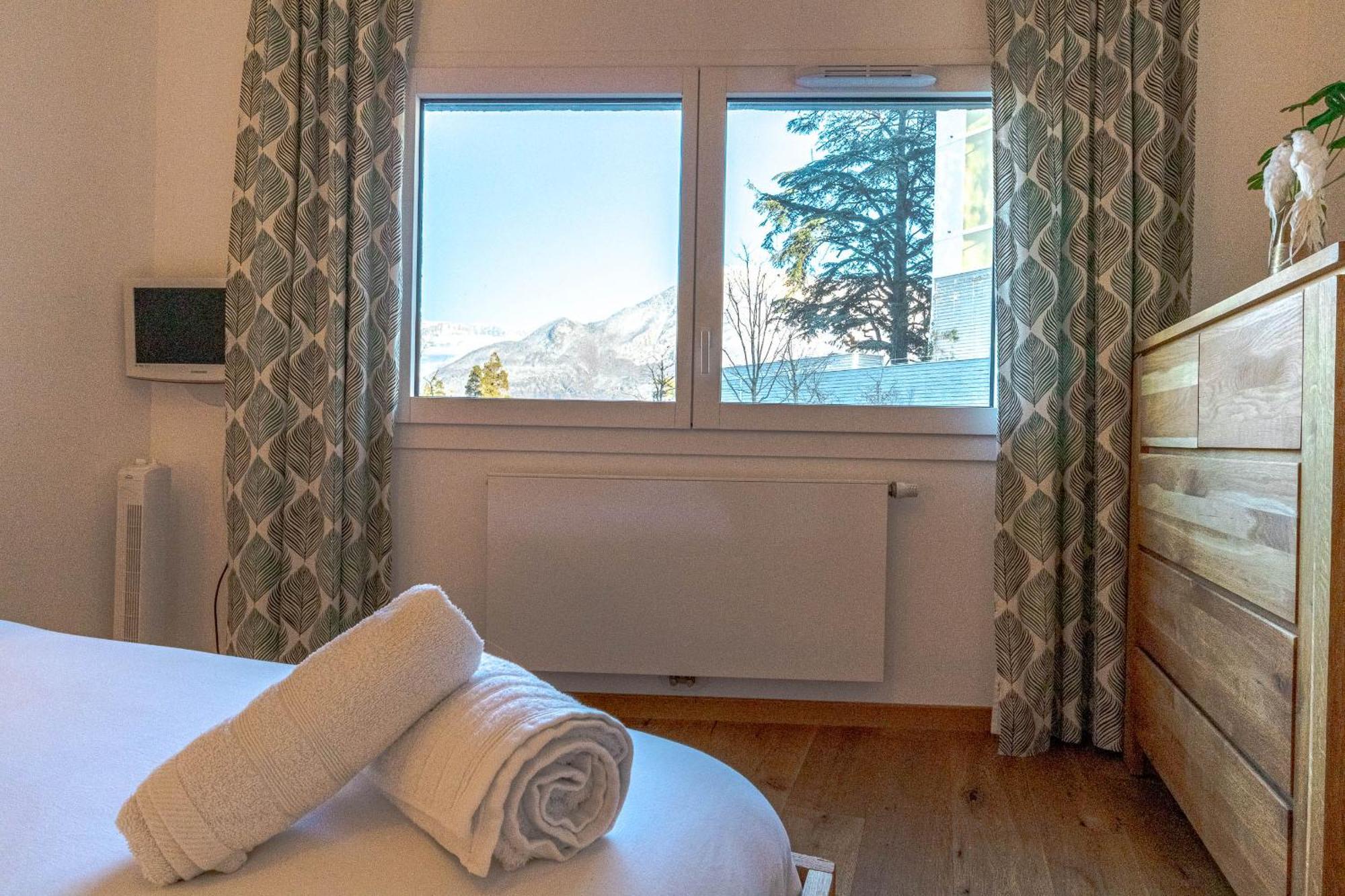 Reflet Du Veyrier 4 Etoiles - Proche & Vieille Ville, Garage Prive, Secteur Recherche * Annecy