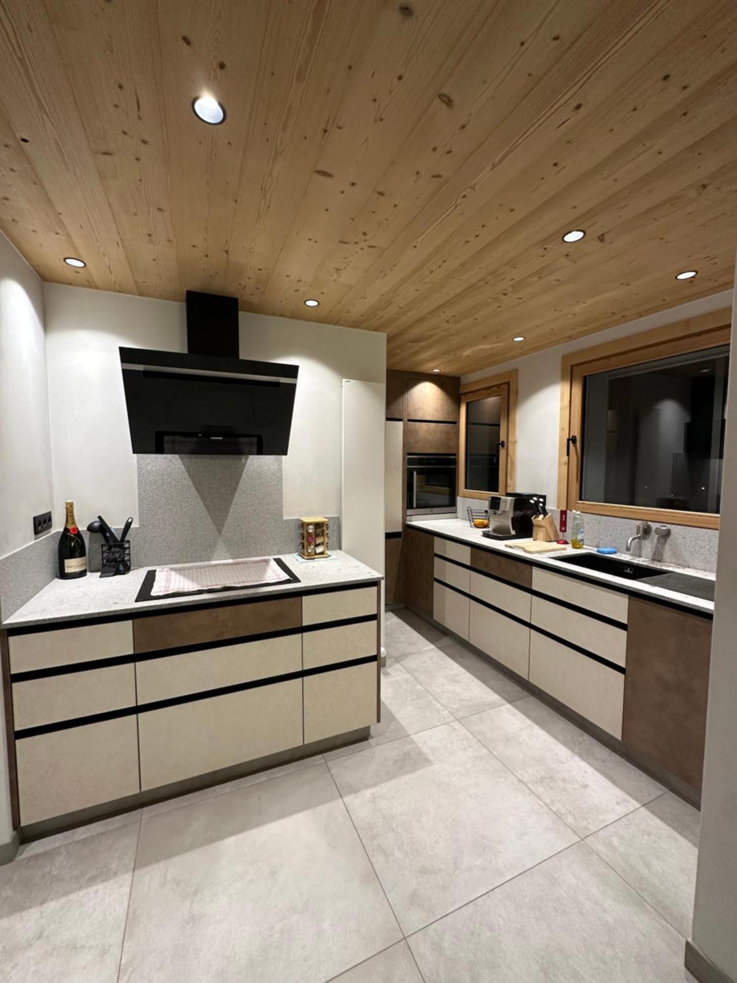 Luxueux T4 - Lac 5 Min - Parkings Privatifs - Vue Lac Et Montagne Apartamento Annecy