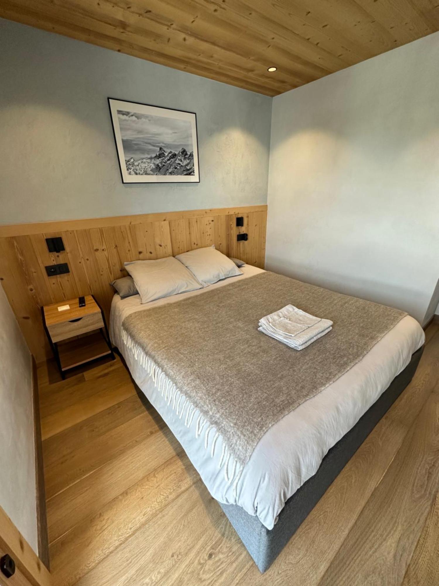 Apartment Luxueux T4 - Lac 5 Min - Parkings Privatifs - Vue Lac Et Montagne